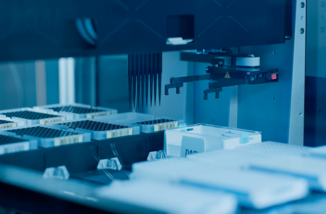 machine sorting medical vials